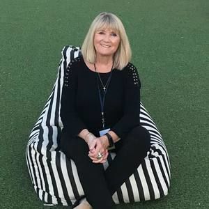 Meet your Posher, Pamela